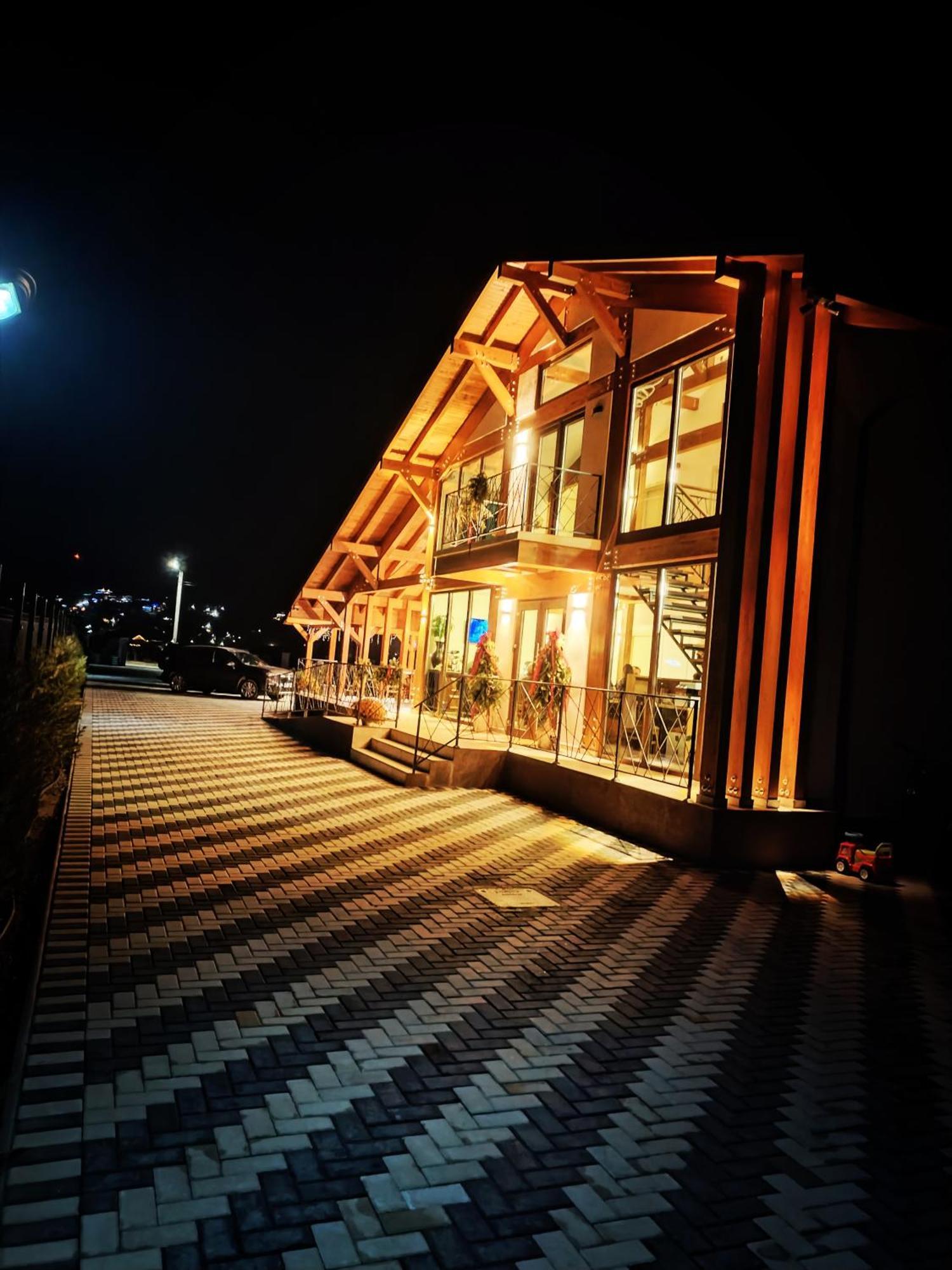 Pensiunea Subcarpati Călimăneşti Exterior foto